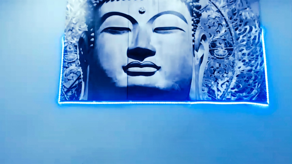 Fiona Mackay Staged Interiors Buddha 17.13.59